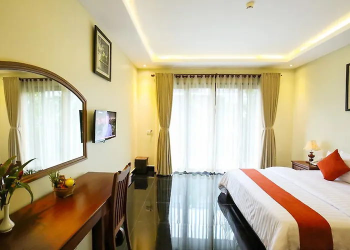 Chheng Hotel 4*