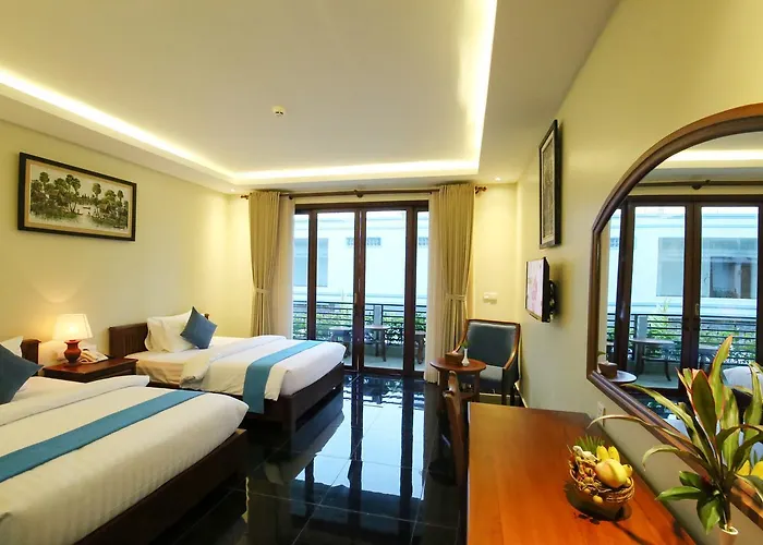 Chheng Hotel 4*